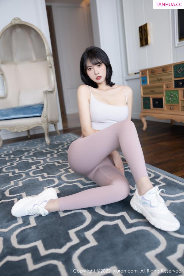林子遥  [XiuRen]高清写真图 2022.11.21 No.5885 林子遥 瑜伽服美腿第25张图片